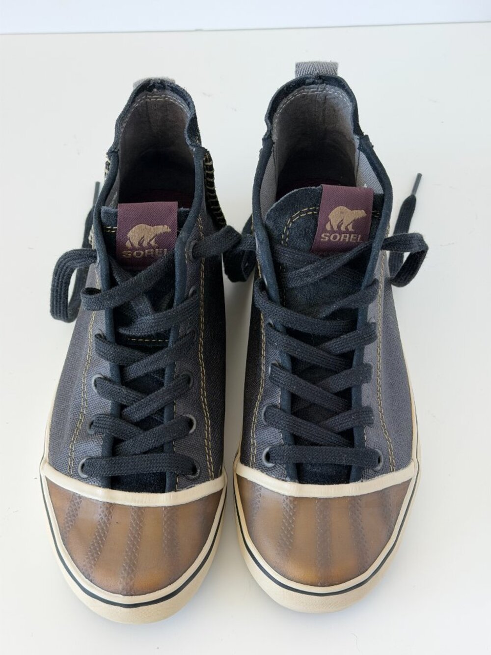 Sorel Sentry Mid Canvas Sneaker Womens 7.5 Black NL1668-010